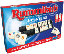 De doos van het strategische spel Rummikub XP vanuit een linkerhoek