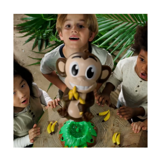 Het aapje van Banana Joe dat de lucht in springt