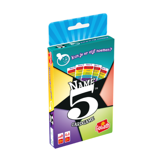 De doos van het trivia partyspel Name 5 Kaartspel vanuit een linkerhoek
