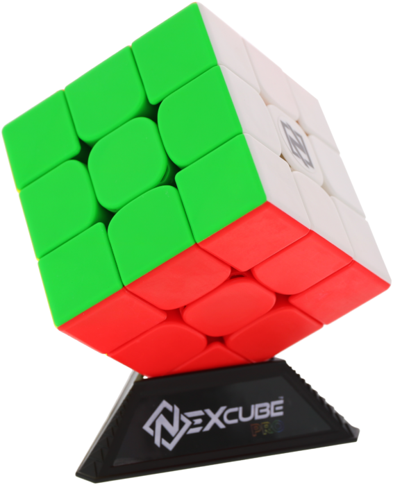 De Nexcube 3x3 Pro Cube op een standaard