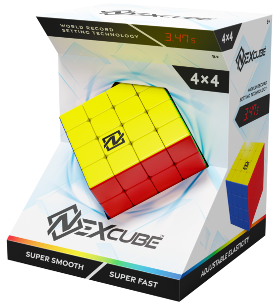 De verpakking van de speedcube Nexcube 4x4 vanuit een rechterhoek