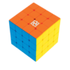 De speedcube Nexcube 4x4 uit de verpakking