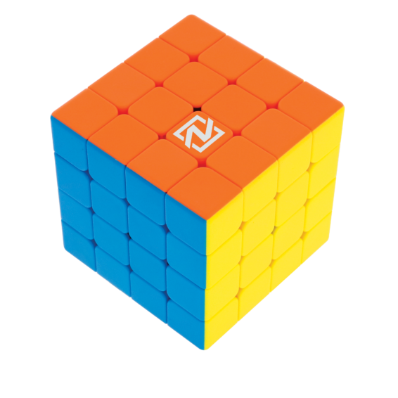 De speedcube Nexcube 4x4 uit de verpakking