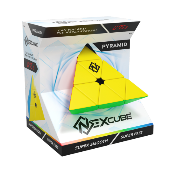 De doos van de Nexcube Pyramid vanuit een linkerhoek
