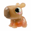 De Let's Glo Capybara Bruin vanuit een rechterhoek